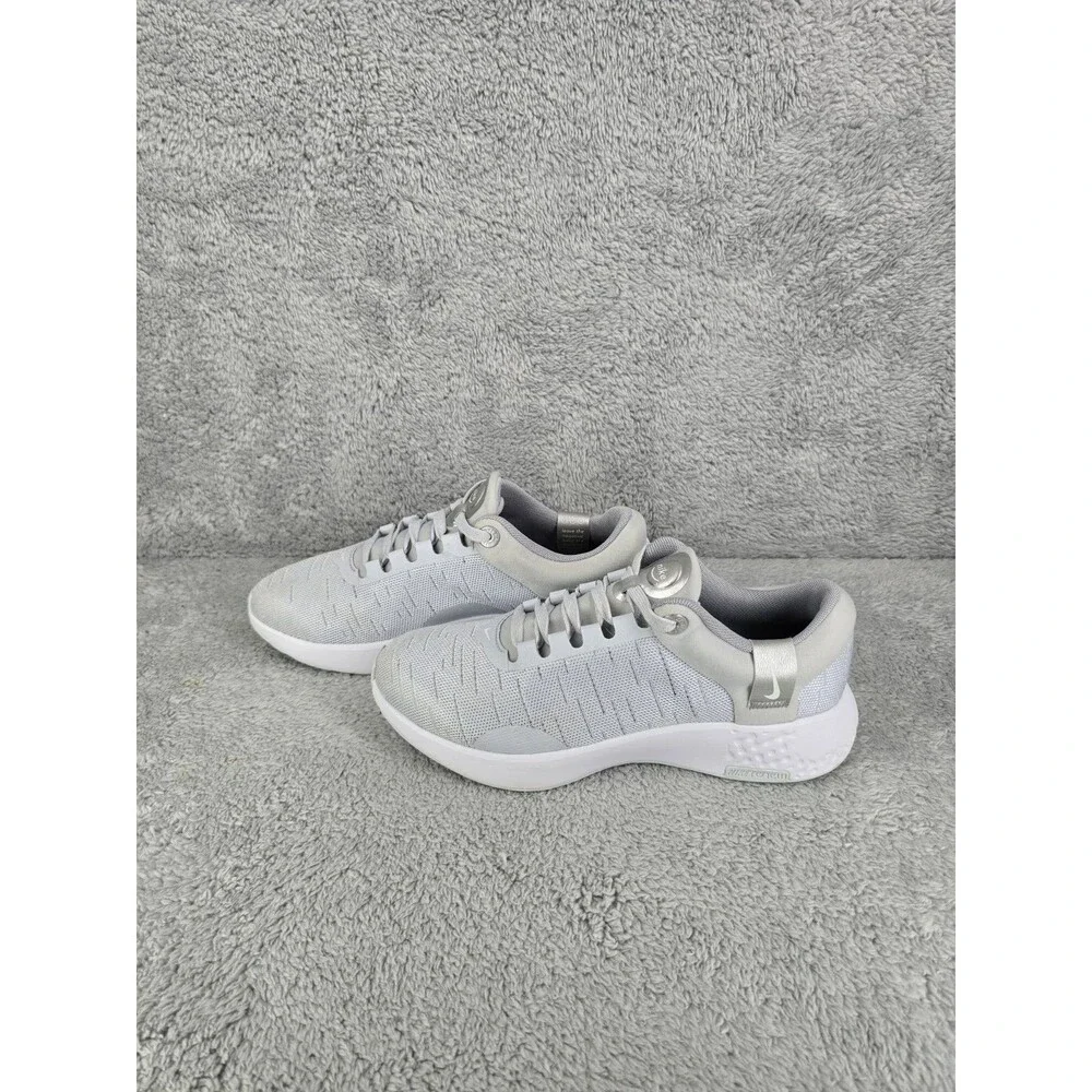 ​Nike Renew Serenity Run Women's Size 8.5 Grey Silver Running Shoes DB0522-001